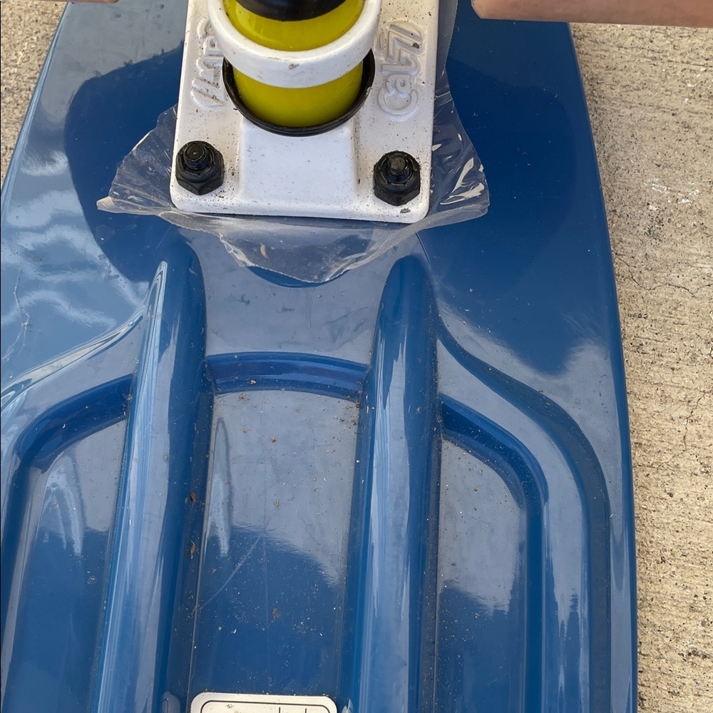 Blue Skateboard for Kids for age 6 and up - Picture 6 of 11